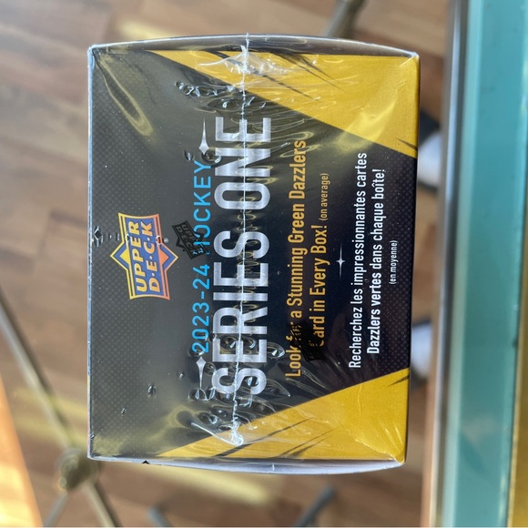 Series one NHL cards - Picture 5 of 5